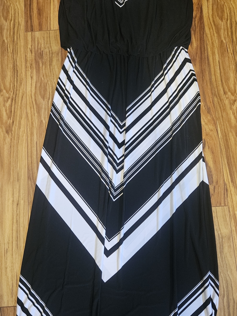Maurices Black and White Chevron Maxi Dress